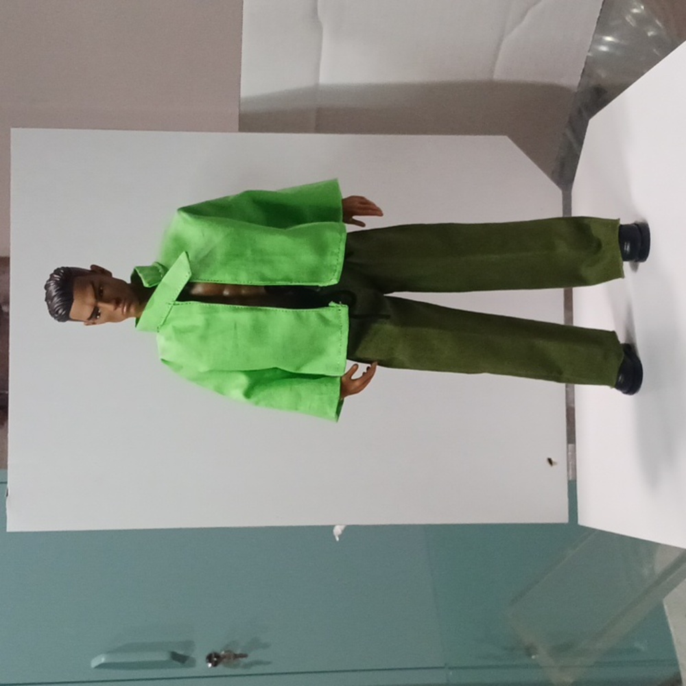 32cm Action Figure Doll Men's Green Jacket (ONLY Jacket) NO DOLL, NO PANTS.